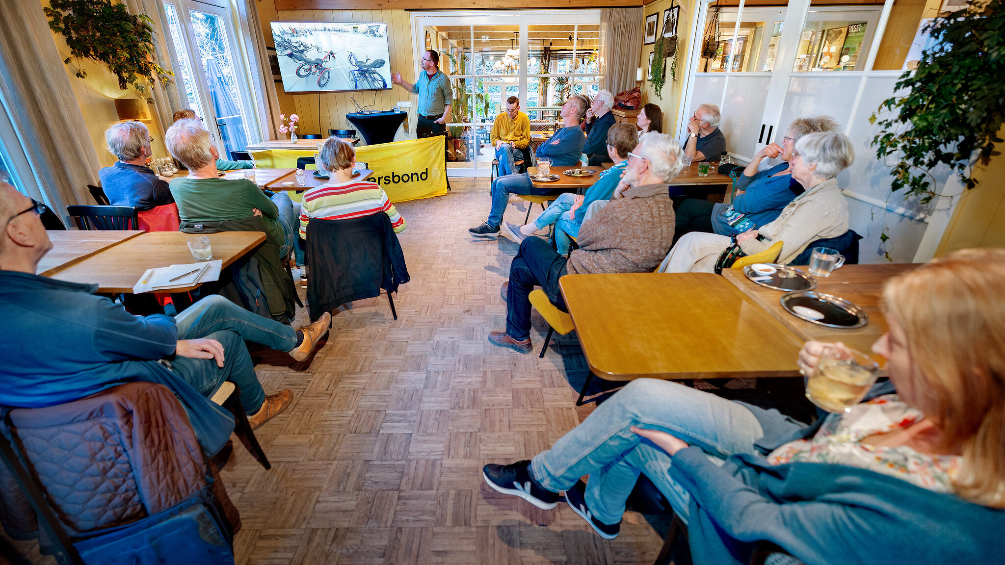 afdeling UHR fietscafé bijeenkomts